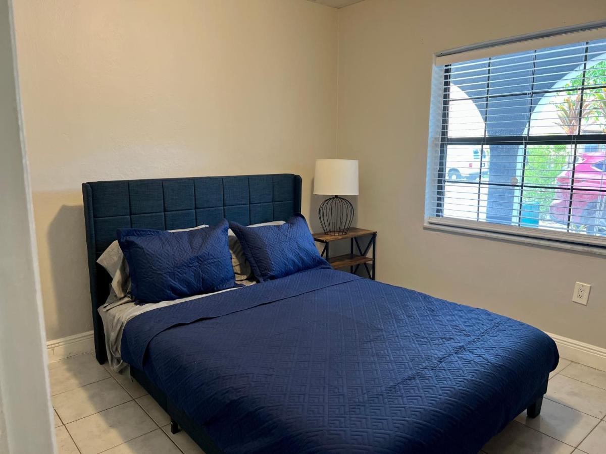 Coral Gable 3Br House Parking & Villa Miami Exterior photo